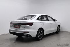Roewe MG i5 1.5L CVT Prestige - фото 2