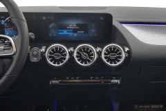 Mercedes-Benz GLA 220 - ფოტო 16