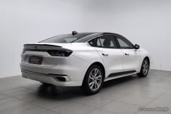 Ford Mondeo Facelift EcoBoost 245 Luxury Edition - фото 2