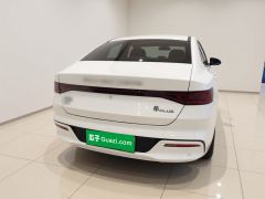 BYD Qin PLUS DM-i Champion Edition 1.5L 55km Leading Edition - фото 5