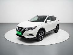 Nissan Qashqai 2.0L Luxury Edition - фото 1