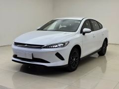 BYD Qin PLUS EV Smart Driving Edition 510km Leading Edition - фото 2