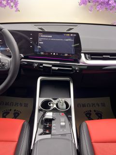 BMW X1 sDrive25Li X Design Package - ფოტო 16