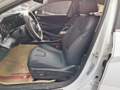 Hyundai Elantra 1.5L CVT Prestige Edition - photo 11