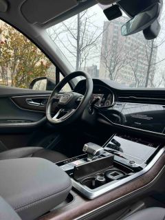 Audi Q7 45 TFSI quattro S line Sport - ფოტო 11