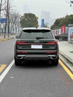 Audi Q7 45 TFSI quattro S line Sport - ფოტო 4