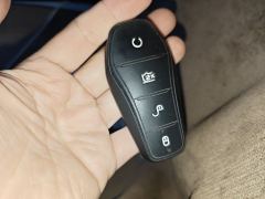 BYD Qin PLUS DM-i Honor Edition 1.5L 55km Leading Edition - photo 9