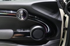 BMW MINI 1.5T COOPER Artist - ფოტო 18