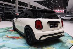 BMW MINI 1.5T COOPER Artist - ფოტო 4