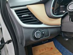 Chevrolet Monza 1.5L Edition - фото 9