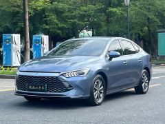 BYD Qin PLUS DM-i Honor Edition 1.5L 55km Leading Edition - photo 1