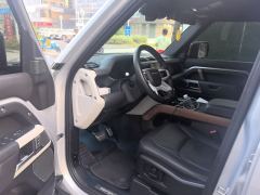 Land Rover Defender 110 3.0T P400 X-DYNAMIC HSE - ფოტო 17