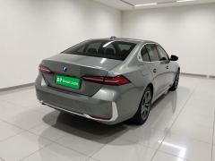 BMW i5 eDrive 35L Luxury Edition Premium Package - photo 4