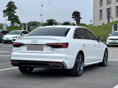 Audi A4L 40 TFSI Luxury Dynamic - photo 9