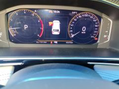 Volkswagen Tiguan L Distinguished Edition 330TSI 2WD R-Line Longyao Edition 5-seater - фото 8