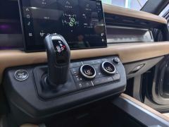 Land Rover Defender 110 3.0T P400 X-Dynamic HSE - photo 9
