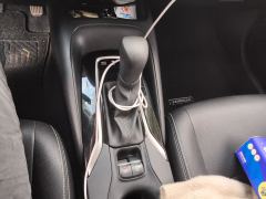 Toyota Corolla Dual-Engine 1.8L E-CVT Pioneer Edition - ფოტო 15