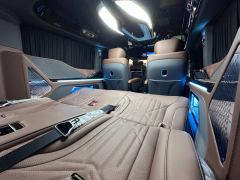 Toyota HIACE High-spec version - photo 12