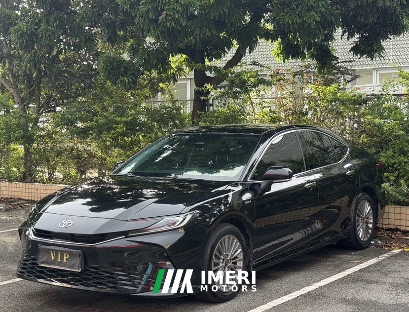 Toyota Camry 2.0E Elite Edition - ავტომობილი ჩინეთიდან