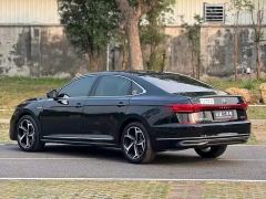 Volkswagen Passat Distinguished Edition 330TSI Elite Edition - фото 8