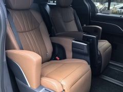 Toyota Sienna Dual-Engine 2.5L RWD Comfort Edition - ფოტო 6