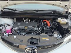 Toyota Sienna Dual-Engine 2.5L RWD Comfort Edition - ფოტო 8