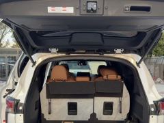 Toyota Sienna Dual-Engine 2.5L RWD Comfort Edition - ფოტო 9