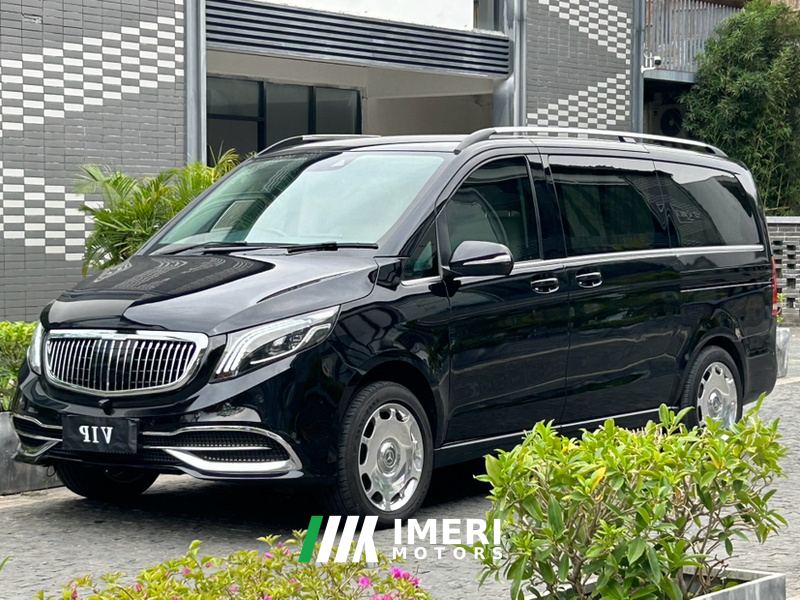 Mercedes-Benz V-Class V 260 Luxury Edition - автомобиль из Китая