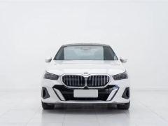 BMW 5 Series 530Li Luxury M Sport Package - ფოტო 2