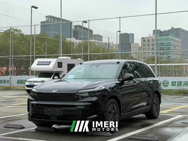 Onvo L80 570km AWD Ultra 85kWh - автомобиль из Китая