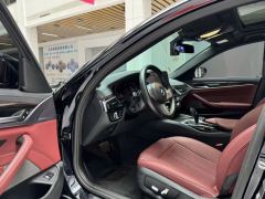 BMW 5 Series Facelift 525Li M Sport Package - ფოტო 9