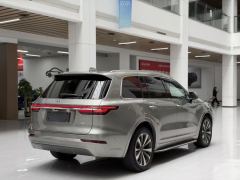 Li Auto Li ONE EREV6 Edition - ფოტო 5
