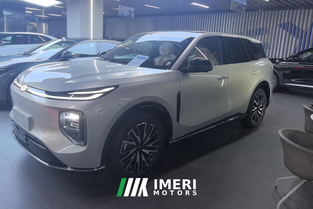 Changan Q07 1.5T 215 Flagship PLUS - car from China