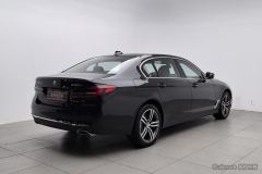BMW 5 Series Facelift 530Li Premier Luxury Package - фото 2