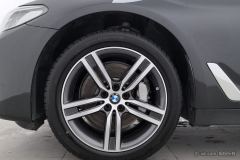 BMW 5 Series Facelift 530Li Premier Luxury Package - фото 6