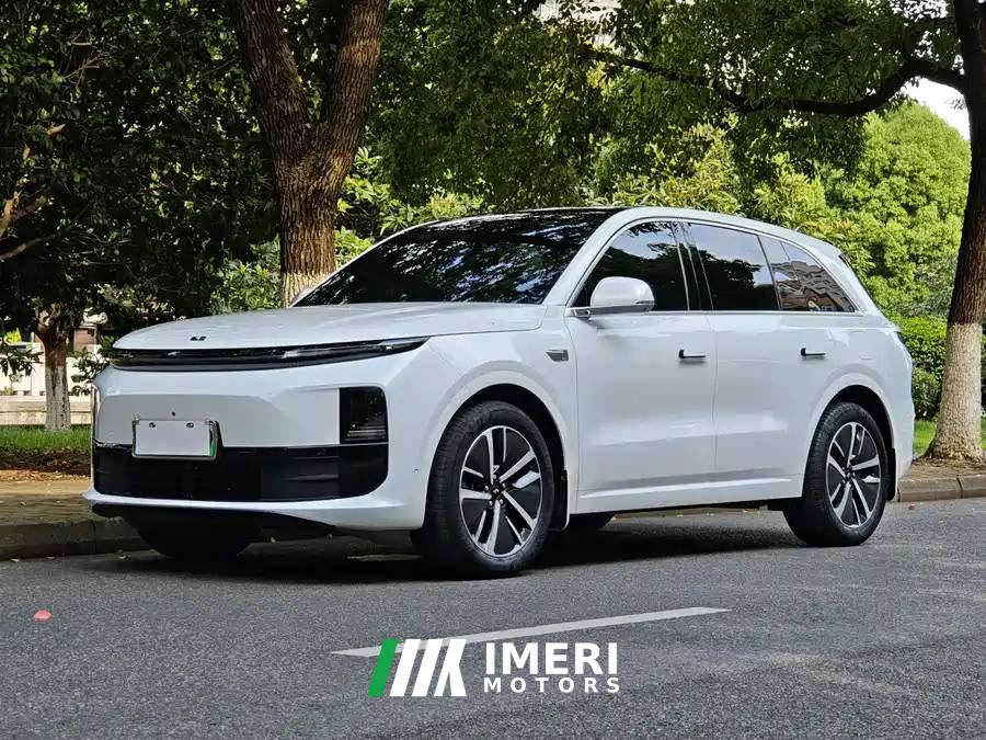 Li Auto L6 Pro - ავტომობილი ჩინეთიდან