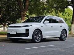 Li Auto L6 Pro - ფოტო 1