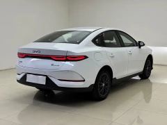 BYD Qin PLUS EV Smart Driving Edition 510km Leading Edition - фото 16