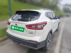 Nissan Qashqai 2.0L CVT Luxury Edition - photo 4