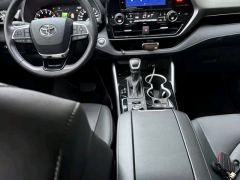 Toyota Highlander Dual-Engine 2.5L RWD Luxury Edition 7-seater - фото 5