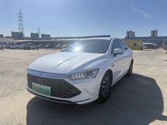 BYD Qin PLUS DM-i Honor Edition 1.5L 55km Leading Edition - ფოტო 1