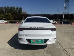 BYD Qin PLUS DM-i Honor Edition 1.5L 55km Leading Edition - ფოტო 5