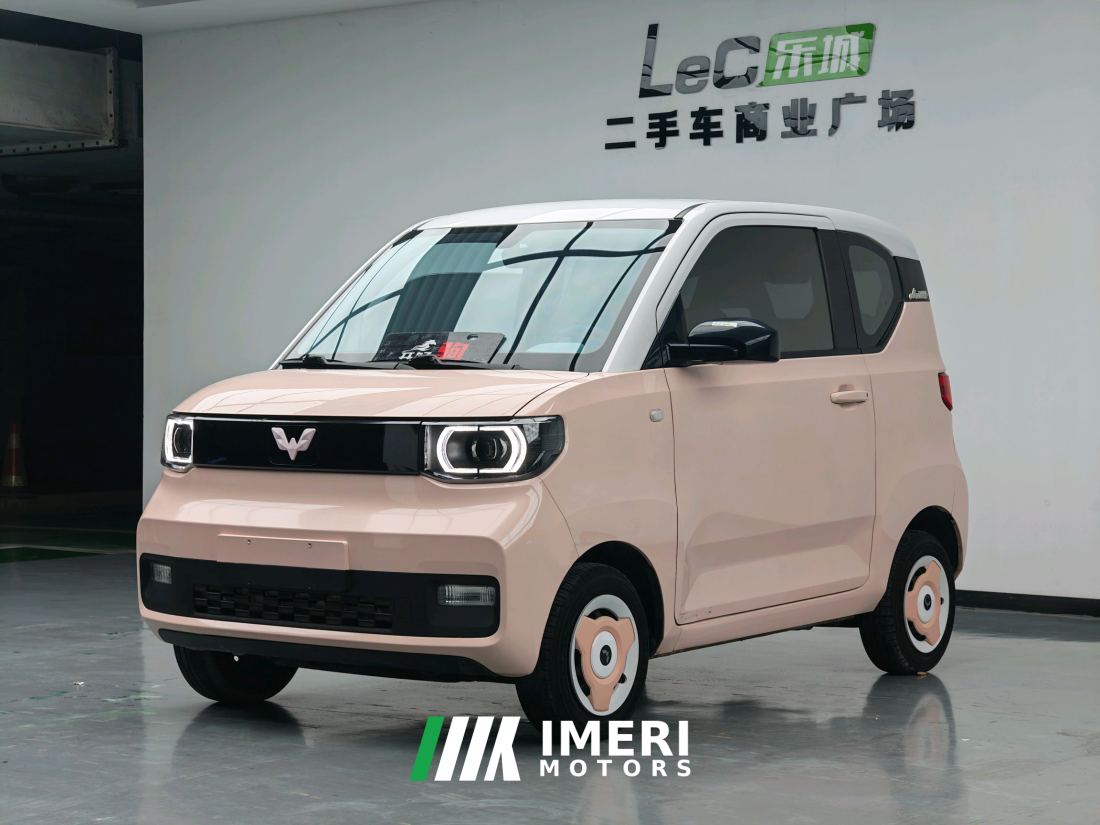Wuling Hongguang MINIEV 120km - автомобиль из Китая