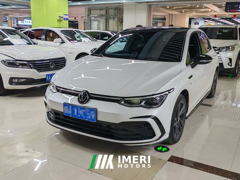 Volkswagen Golf 280TSI R-Line Lite - автомобиль из Китая