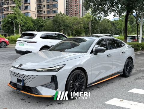 2024 Changan UNI-V 1.5T Premium Sport - car from China
