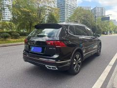 Volkswagen Tiguan L 330TSI Automatic FWD R-Line Comfort Edition - photo 4