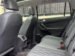 Volkswagen Tiguan L 330TSI Automatic FWD R-Line Comfort Edition - photo 8