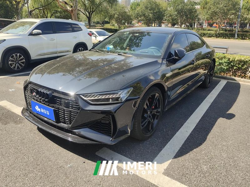 Audi A7L 45 TFSI quattro S-line Version - автомобиль из Китая