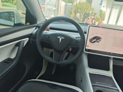 Tesla Model Y 688km Long Range AWD - photo 11