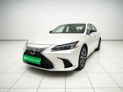 Lexus ES 200 Premium Edition - ფოტო 1